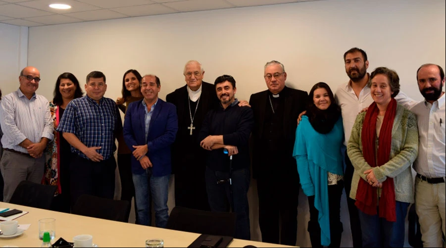 Consejo Nacional de Prevenciu00f3n de la CECh con vu00edctimas del caso Maristas / Cru00e9dito: Prensa CECh?w=200&h=150