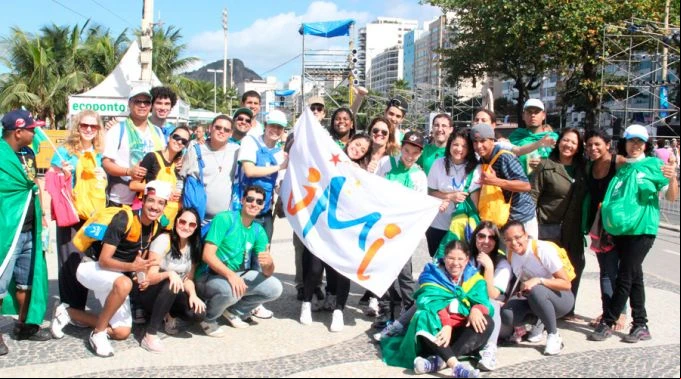 Ju00f3venes durante la Jornada Mundial de la Juventud Ru00edo 2013 / Foto: JMJ Flickr Jornada Mundial da Juventude (CC-BY-NC-SA-2.0)?w=200&h=150