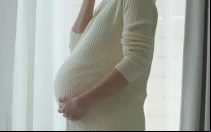 Imagen referencial de una mujer embarazada.