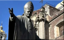 Escultura de San Juan Pablo II