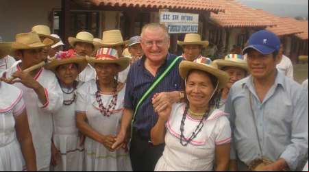 Mons. Nicolás Castellanos, Obispo emérito de Palencia, misionero en Bolivia.