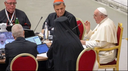 El Papa Francisco en el Sínodo de la sinodalidad en octubre de 2024. 15032025